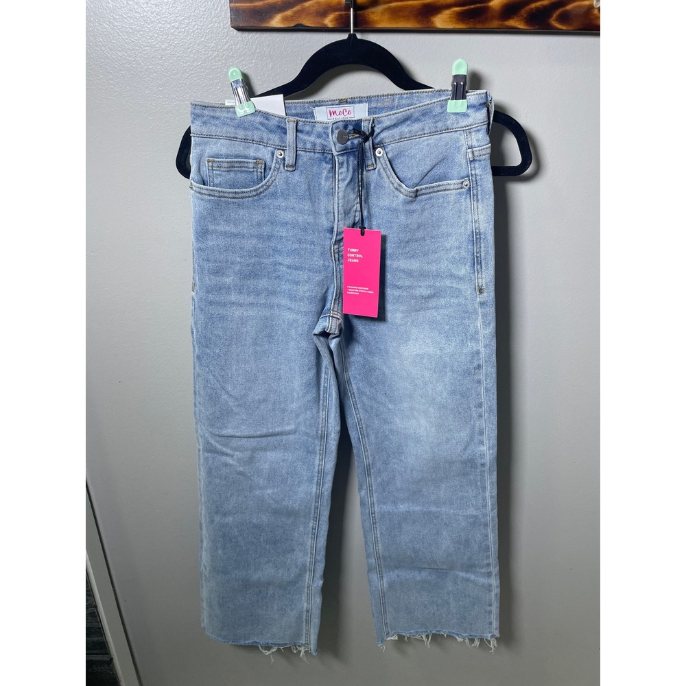 MoCo Boutique Tummy Control Wide Leg Crop Jeans Light Wash Raw Hem Size 5/27 NEW